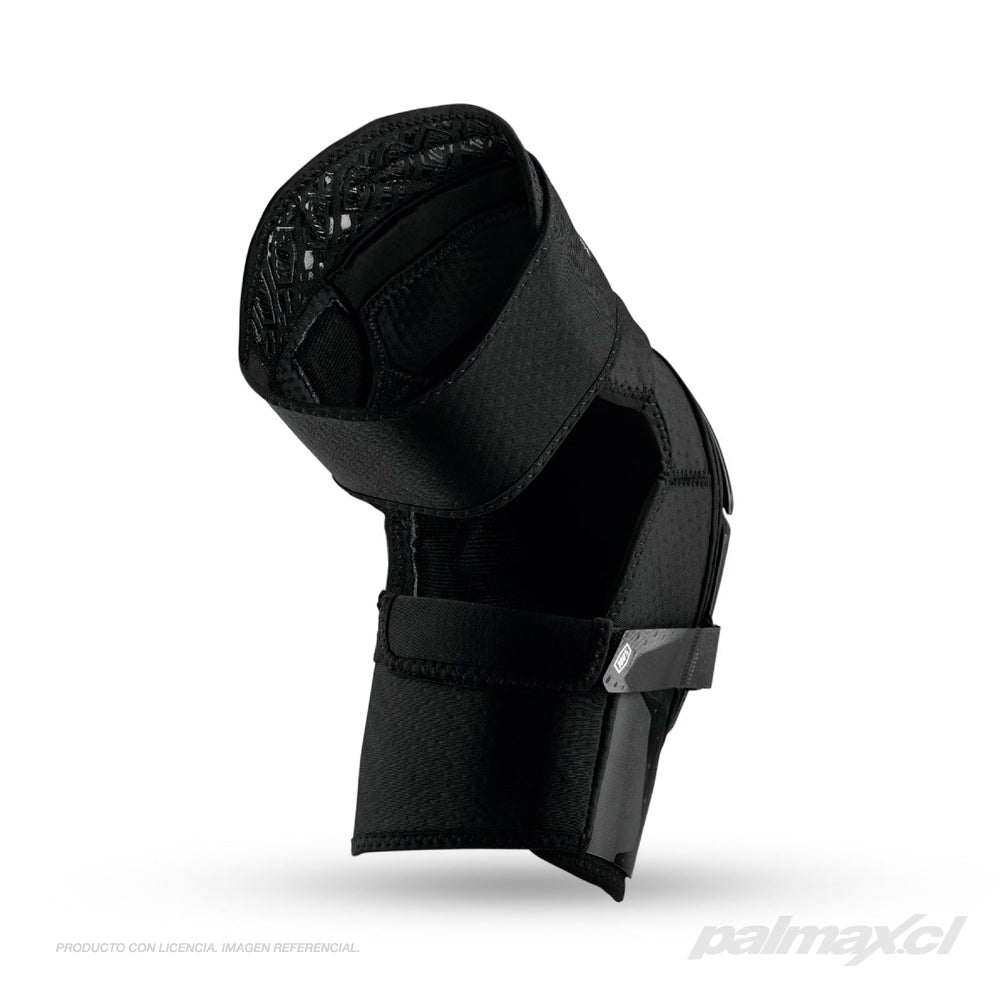 Rodilleras modelo Fortis Level 1 Black | 100 Percent